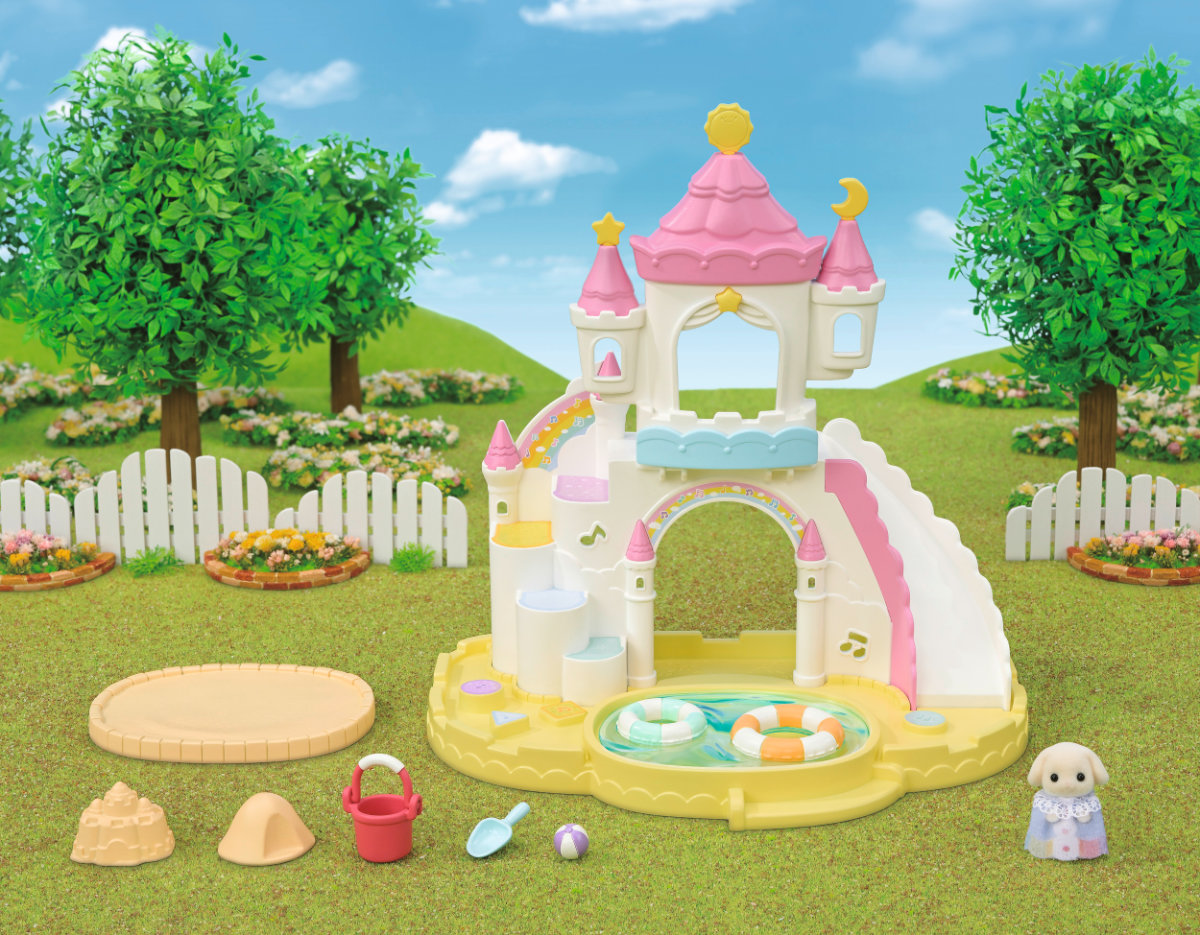 Erlebniskindergarten Sandkasten und Pool mit Figur
